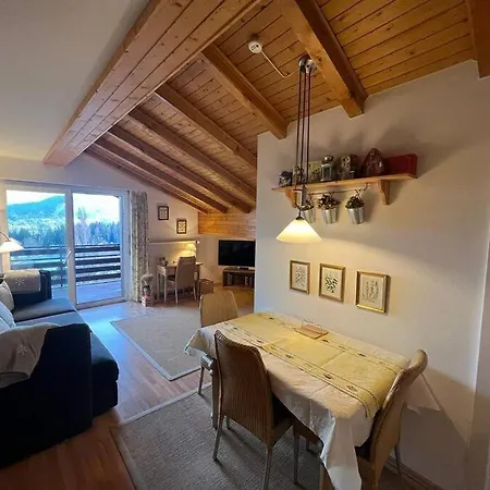 公寓 Attic Gem With Unbeatable Moubra View 克莱恩 蒙塔纳