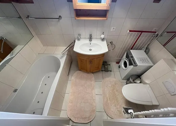 Attic Gem With Unbeatable Moubra View